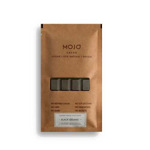 Белый шоколад Mojo Cacao с черным кунжутом black sesame в Светофор